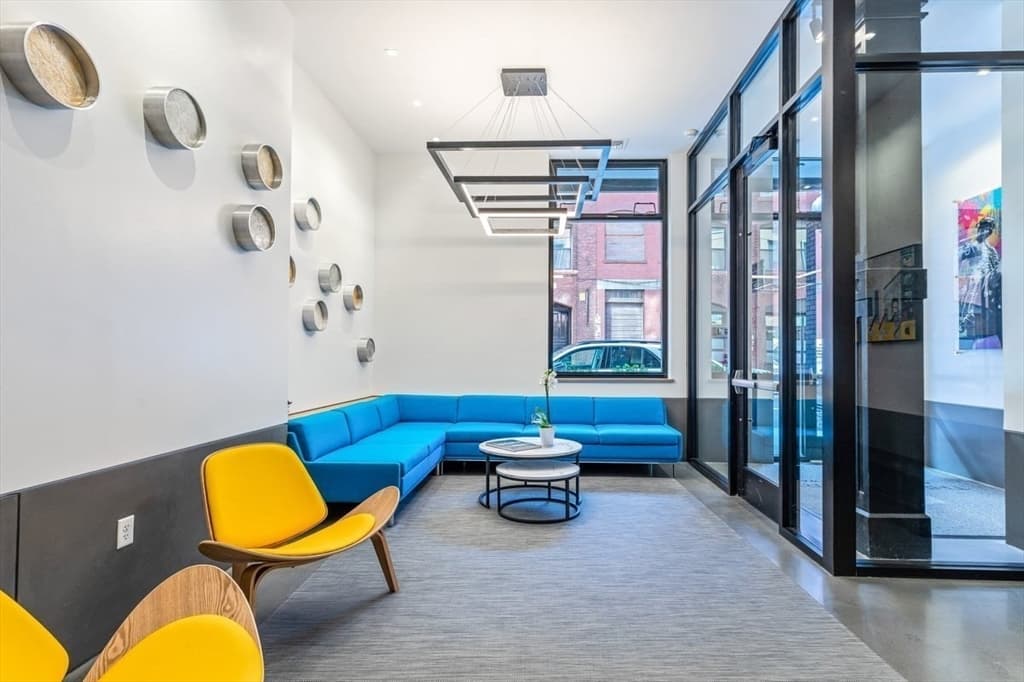 Condominium at 76 Wareham St, Boston MA 02118, photo 26 of 37