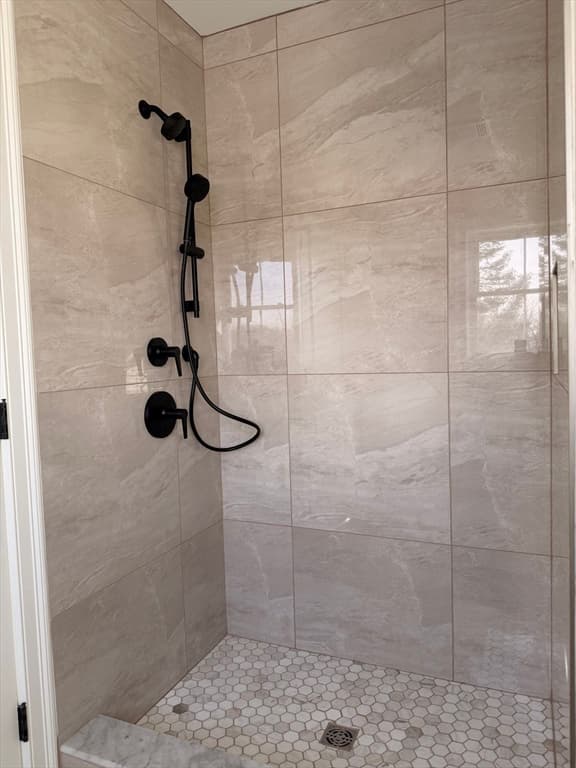 Condominium at 9 Acton Rd # 8, Chelmsford MA 01824, photo 7 of 12