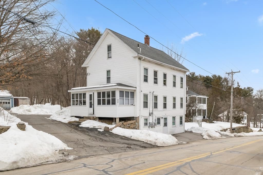 22 Gilboa St, Douglas MA 01516