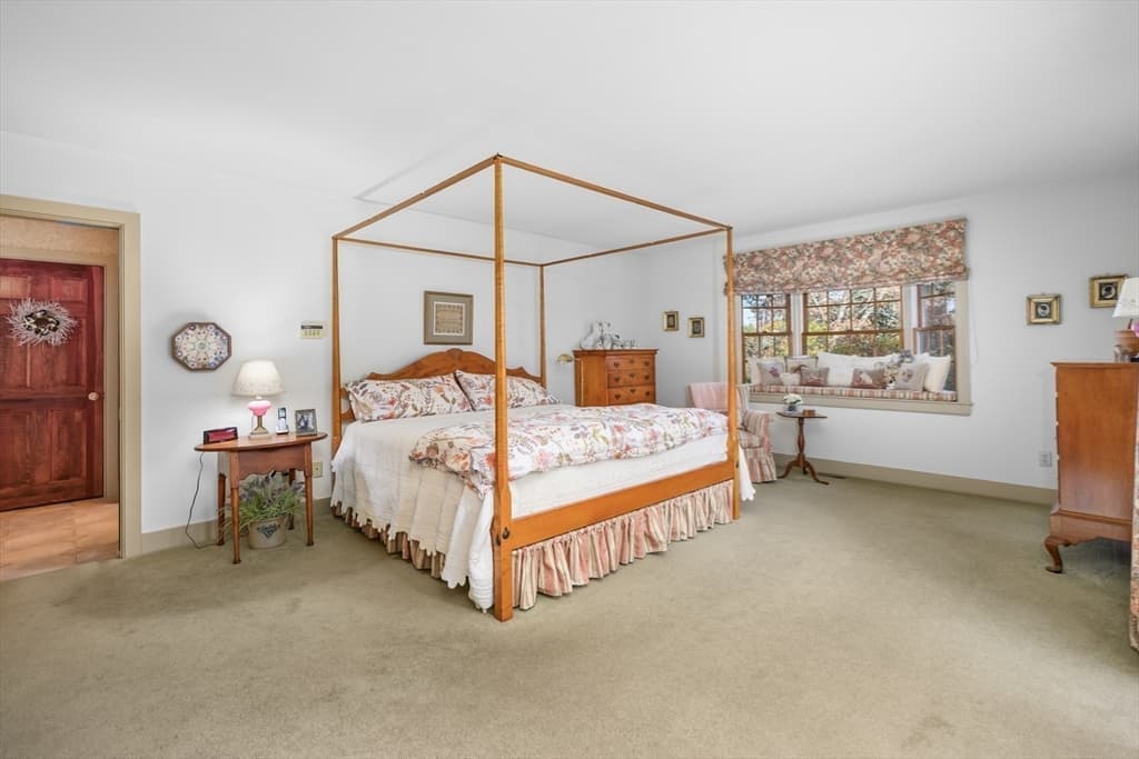 Single Family Residence at 41 Court St, Chatham MA 02650, Chatham, photo 11 of 38