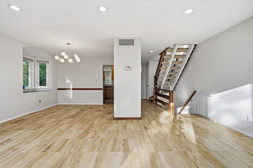 Single Family Residence at 184 Rawson Rd, Brookline MA 02445, photo 7 of 22