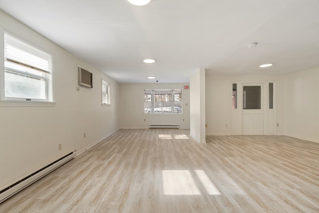Commercial Sale at 561 Main St, Boxford MA 01921, photo 11 of 41