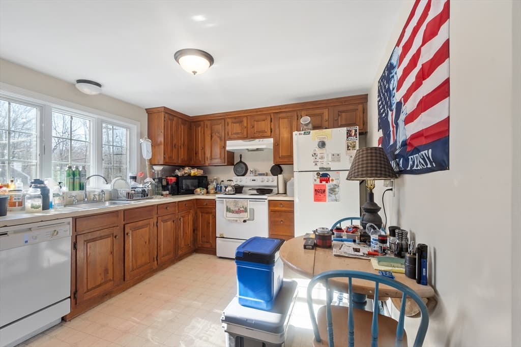 Commercial Sale at 561 Main St, Boxford MA 01921, photo 29 of 41