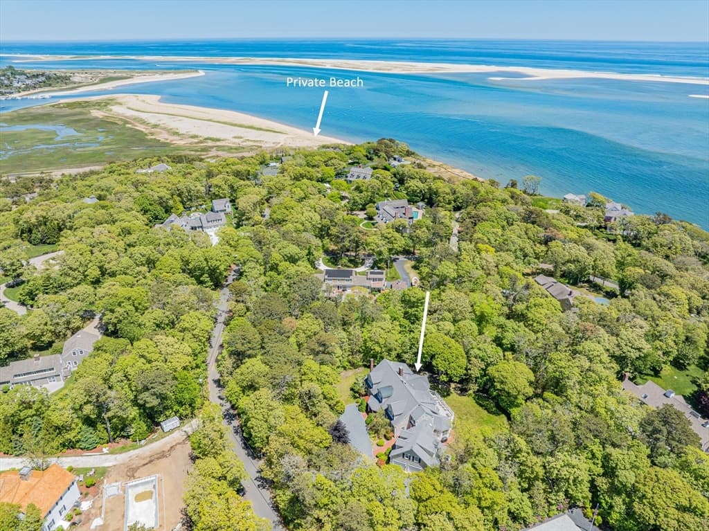 169 Tisquantum, Chatham MA 02633