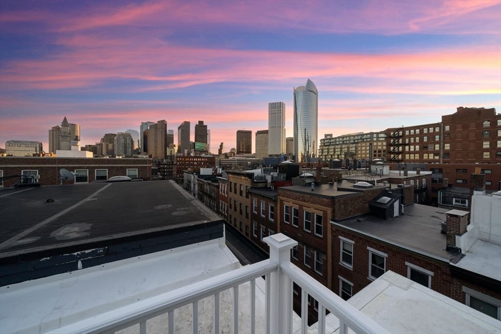 51 North Margin St, Boston MA 02113 photo 21