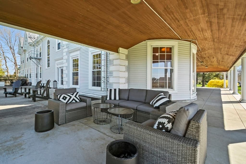 824 Tucker Rd, Dartmouth MA 02747 photo 42