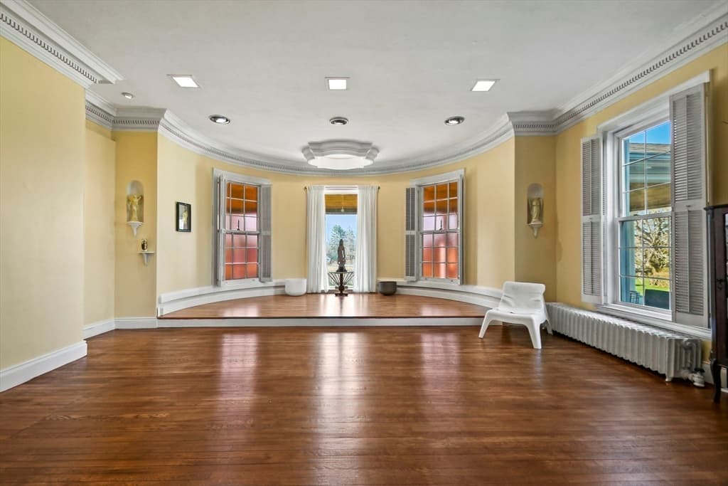 824 Tucker Rd, Dartmouth MA 02747 photo 13