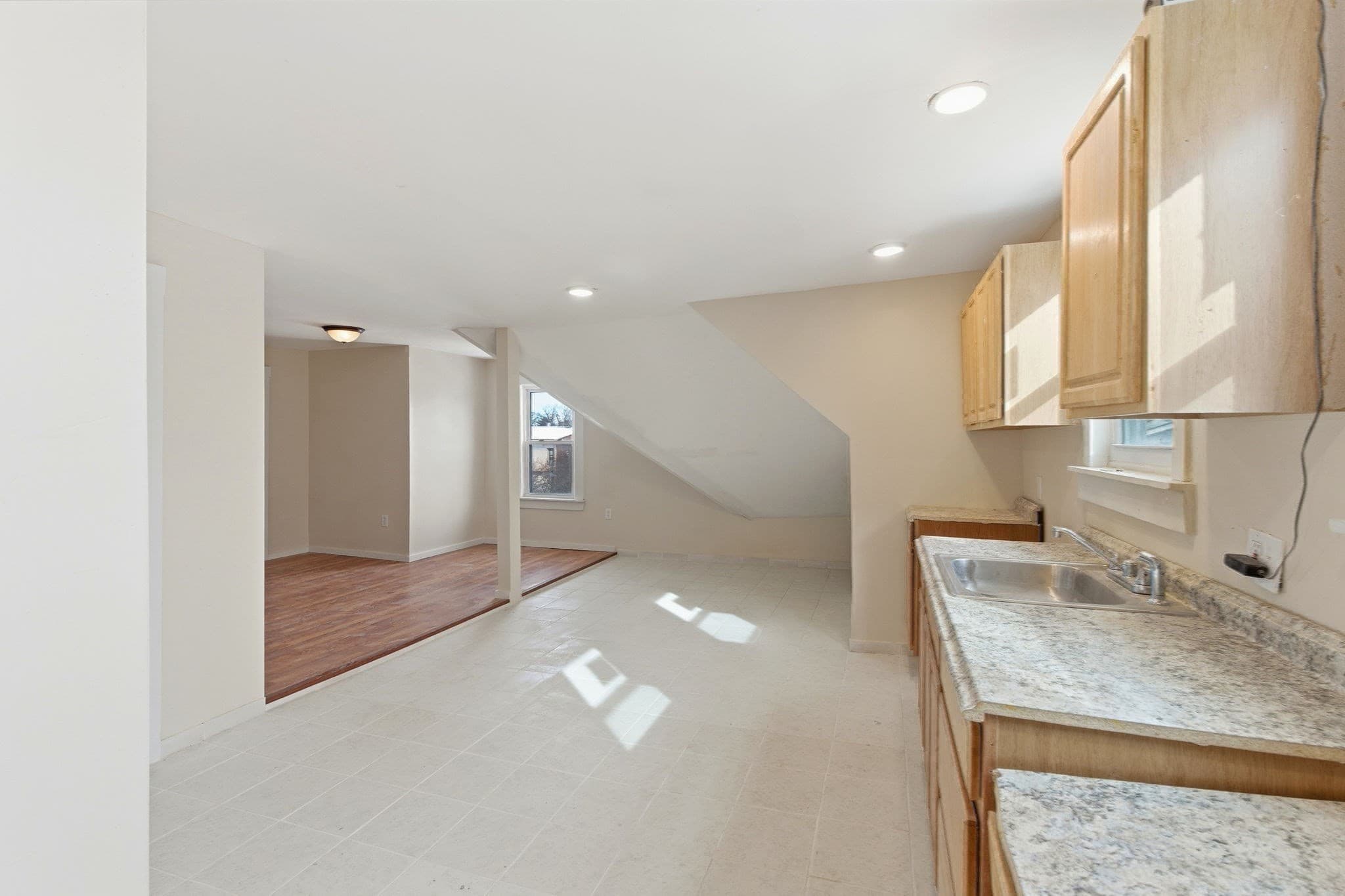 3 Family - 3 Units Up/Down at 162 Humboldt Ave, Boston MA 02121, Boston, photo 32 of 42