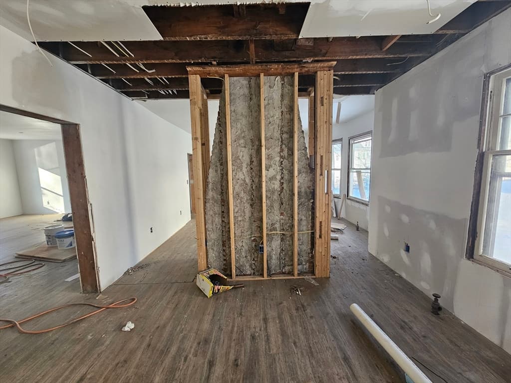 Single Family Residence at 15 Buel St, Pittsfield MA 01201, Pittsfield, photo 17 of 31