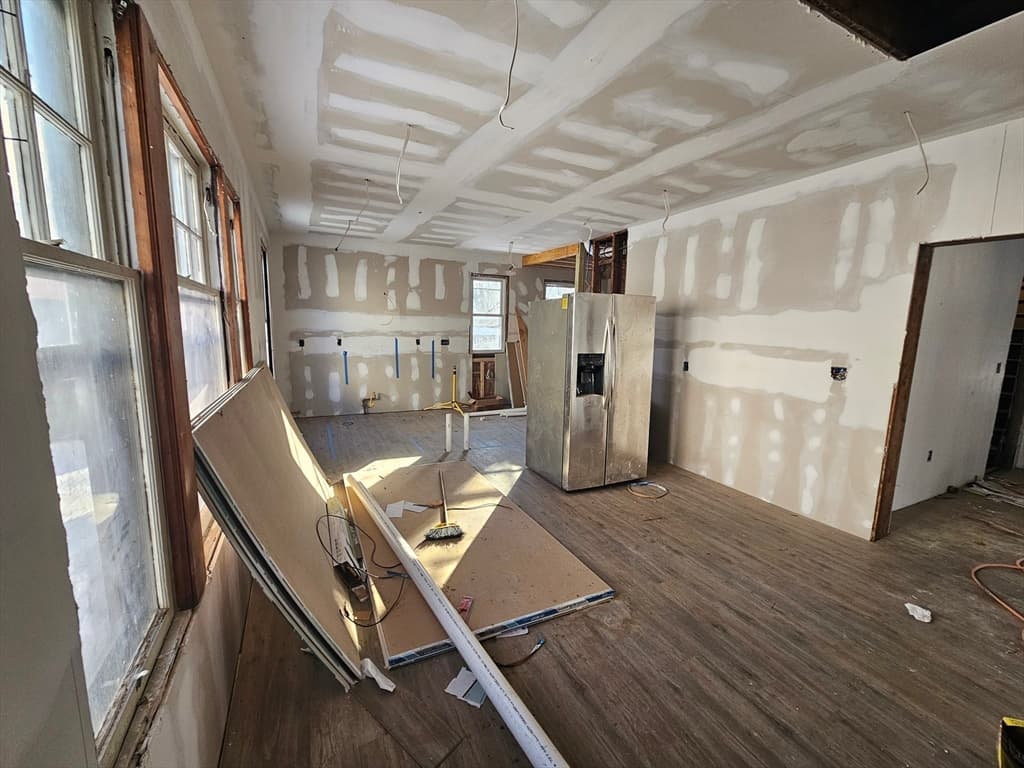 Single Family Residence at 15 Buel St, Pittsfield MA 01201, Pittsfield, photo 22 of 31