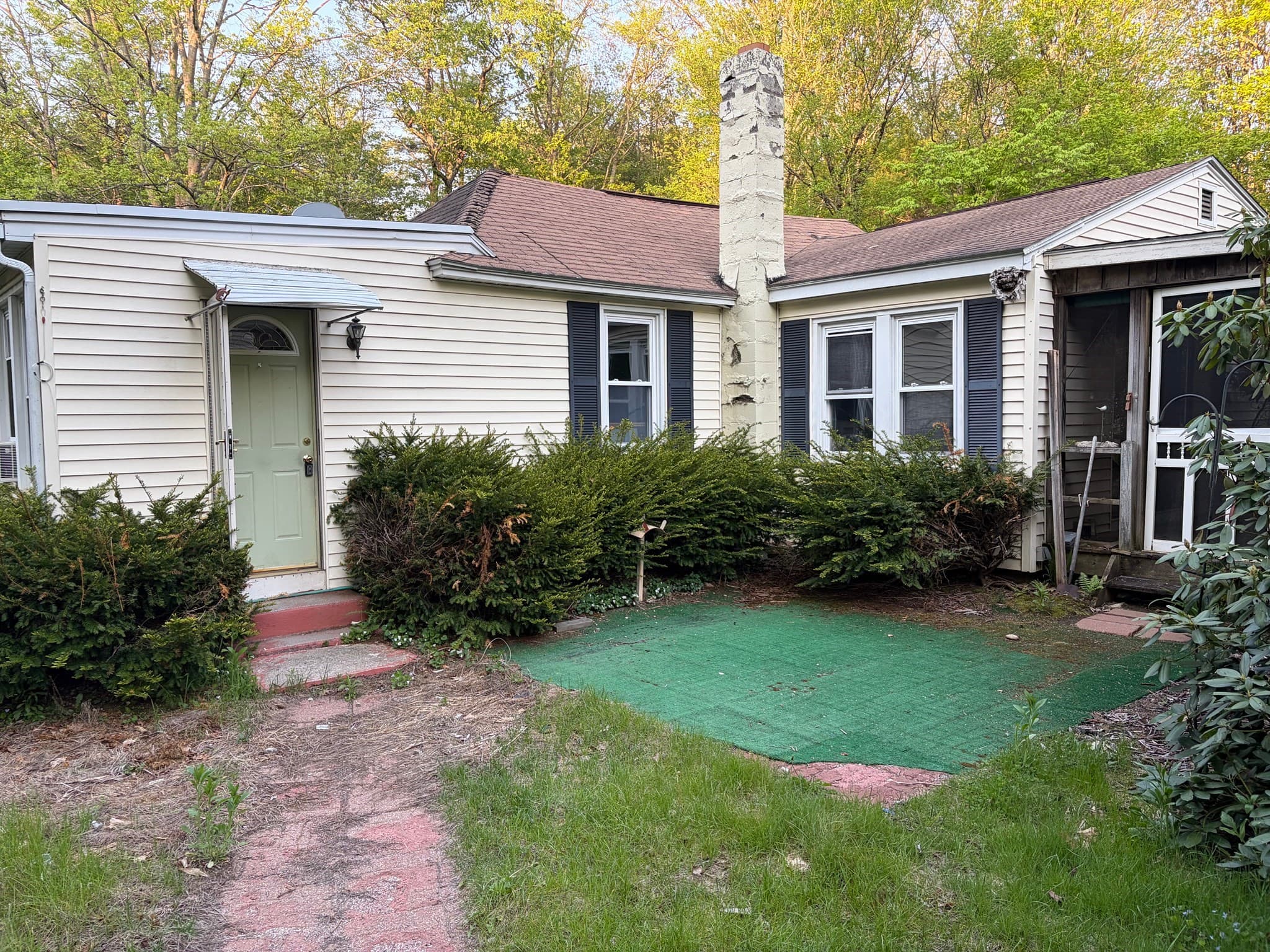 Single Family Residence at 11 S Chesterfield Rd, Goshen MA 01032, photo 3 of 32