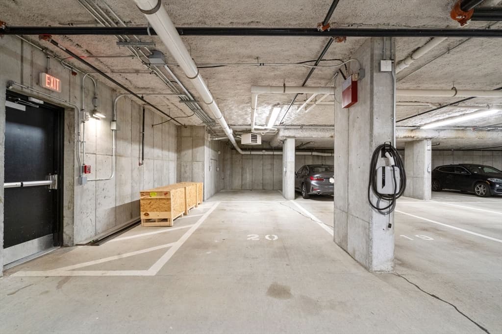 Condominium at 68 Los Angeles, Newton MA 02458, photo 26 of 27