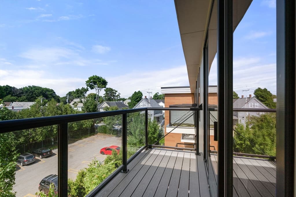 Condominium at 68 Los Angeles, Newton MA 02458, photo 24 of 27