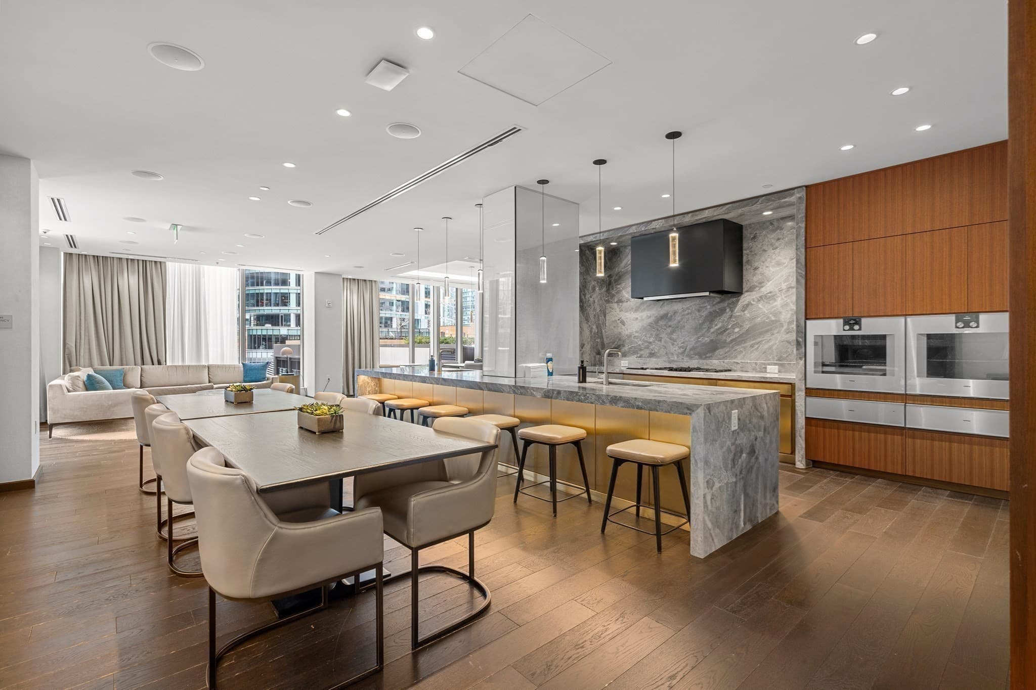 Condominium at 135 Seaport Blvd # 1806, Boston MA 02210, photo 28 of 39