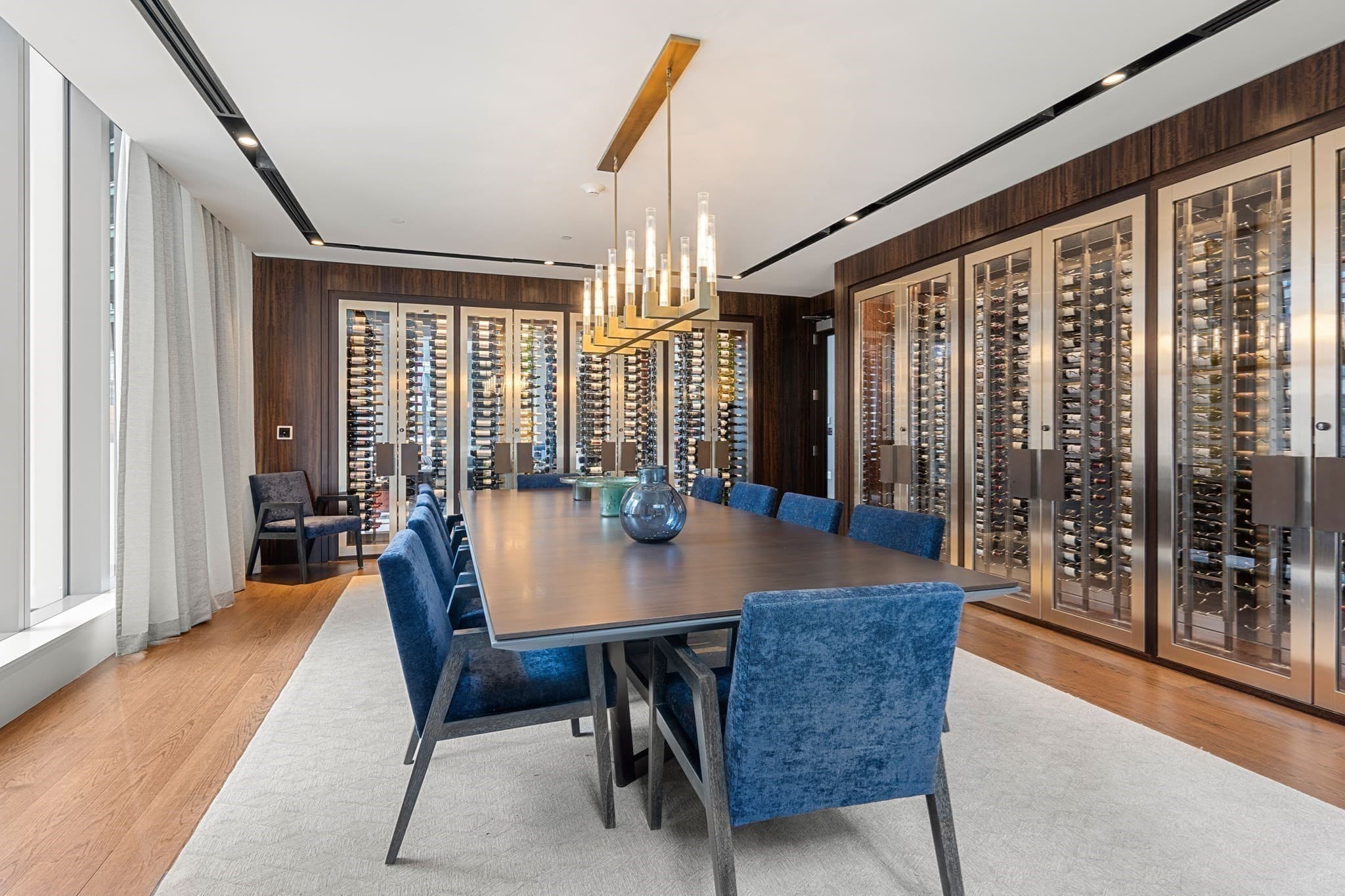 Condominium at 135 Seaport Blvd # 1806, Boston MA 02210, photo 33 of 39