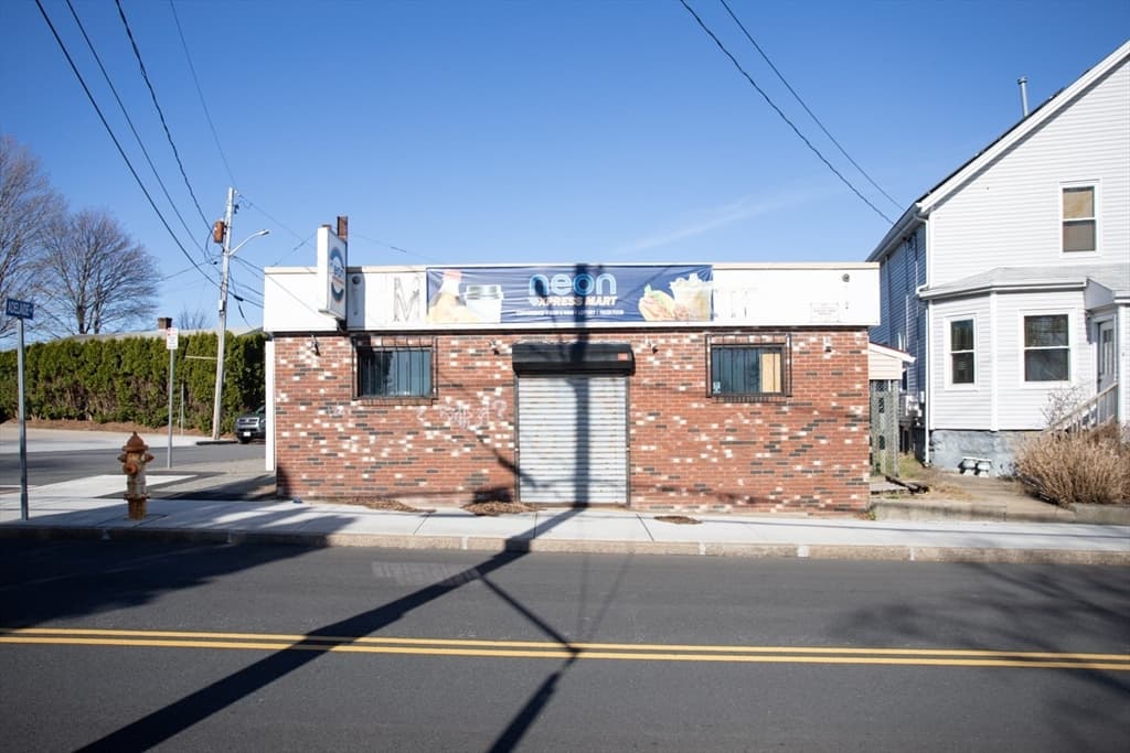 Commercial Sale at 1555 Stafford Rd, Fall River MA 02721, Fall River, photo 2 of 3