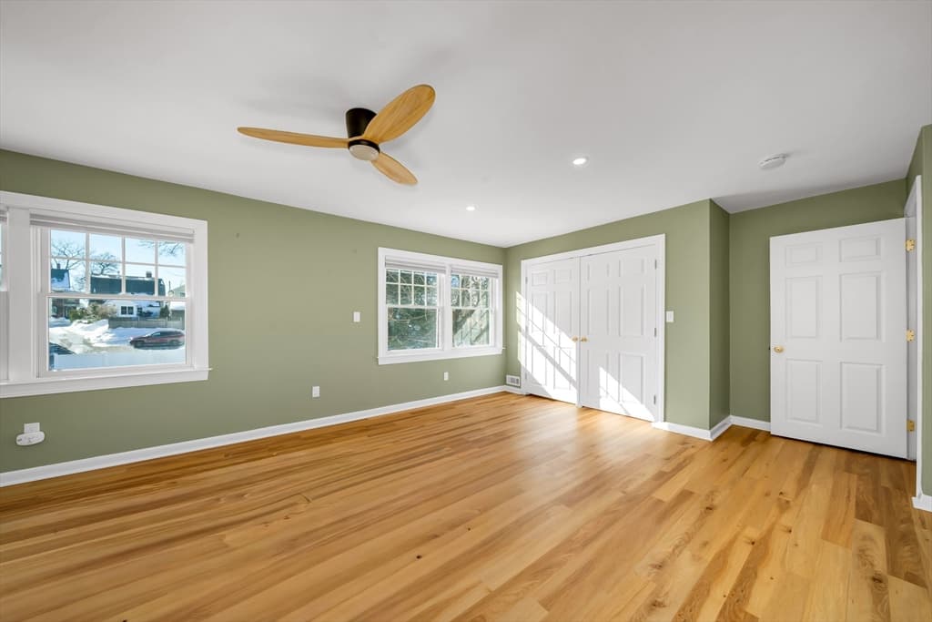 Condominium at 6 Smith Ln # 6, Manchester MA 01944, Manchester, photo 23 of 32