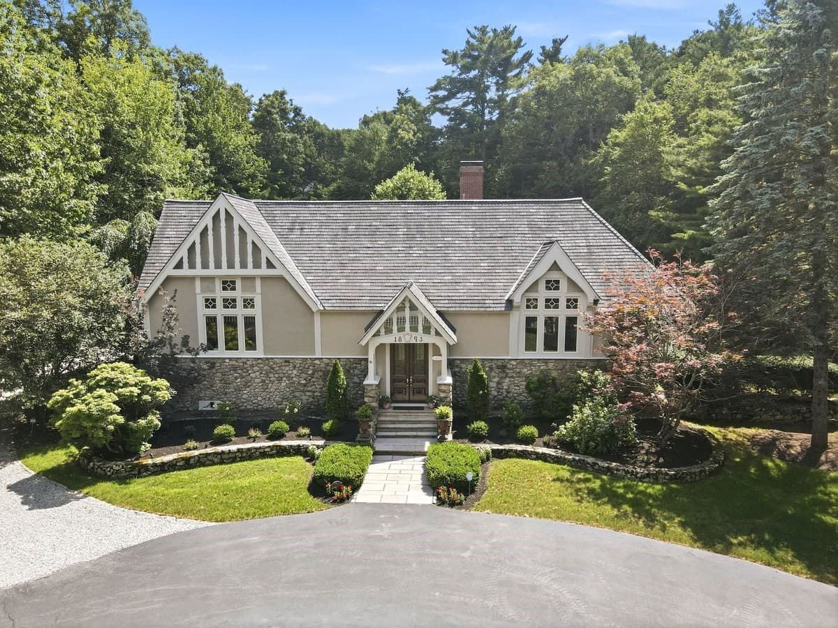 701 Country Way, Scituate MA 02066