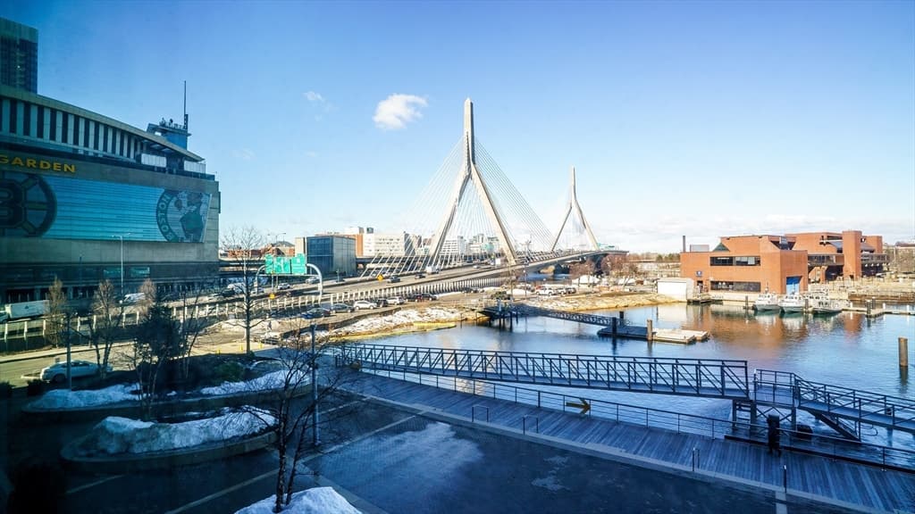 Condominium at 100 Lovejoy Wharf # H, Boston MA 02114, photo 13 of 27