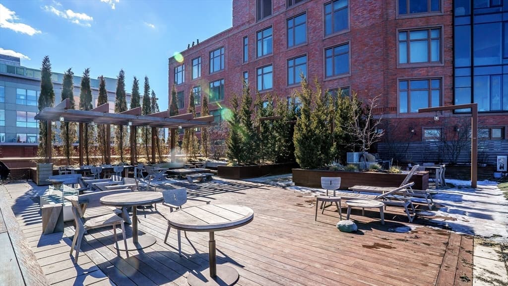 Condominium at 100 Lovejoy Wharf # H, Boston MA 02114, photo 17 of 27