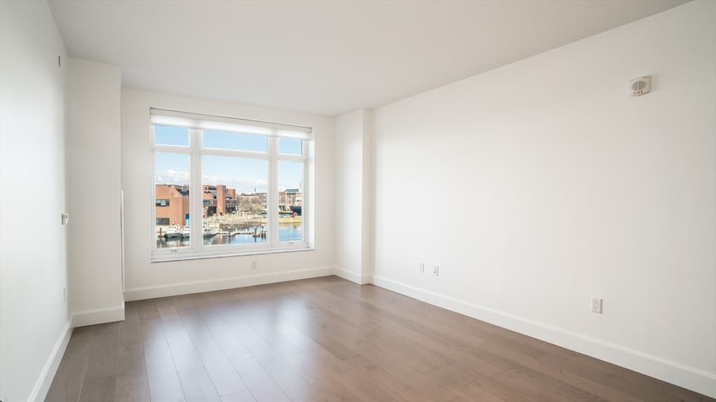 Condominium at 100 Lovejoy Wharf # H, Boston MA 02114, photo 5 of 27