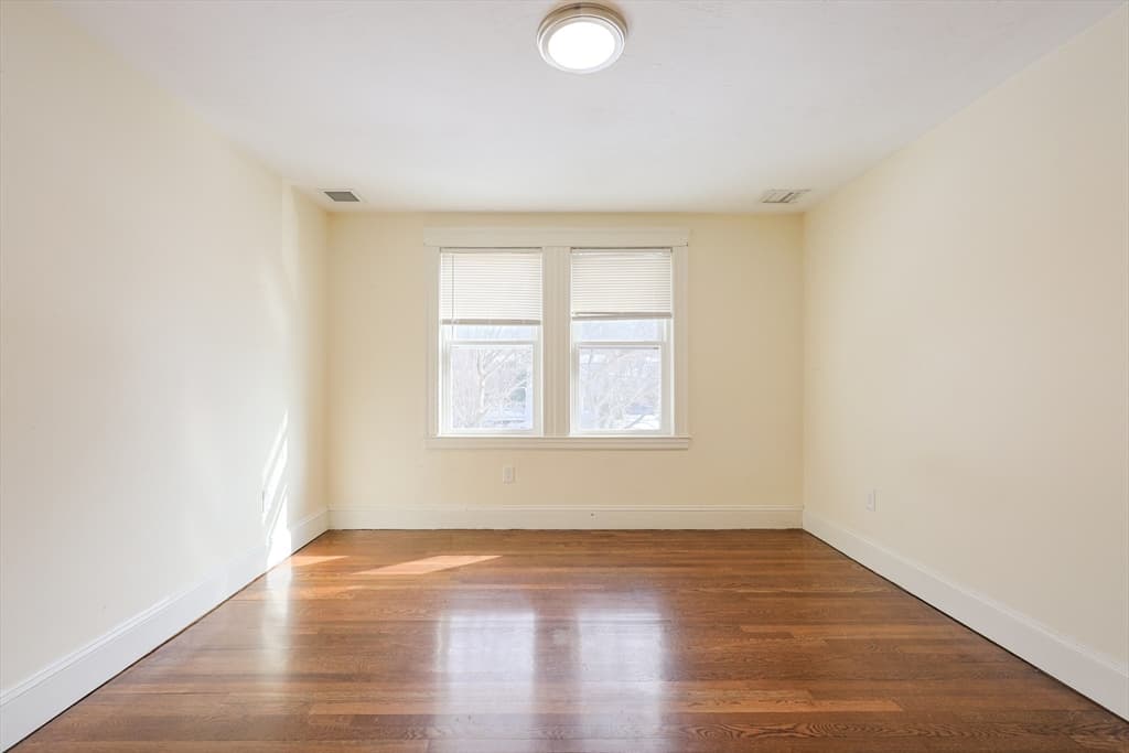 2 Family - 2 Units Up/Down at 96 Mansfield St, Framingham MA 01702, Framingham, photo 16 of 39
