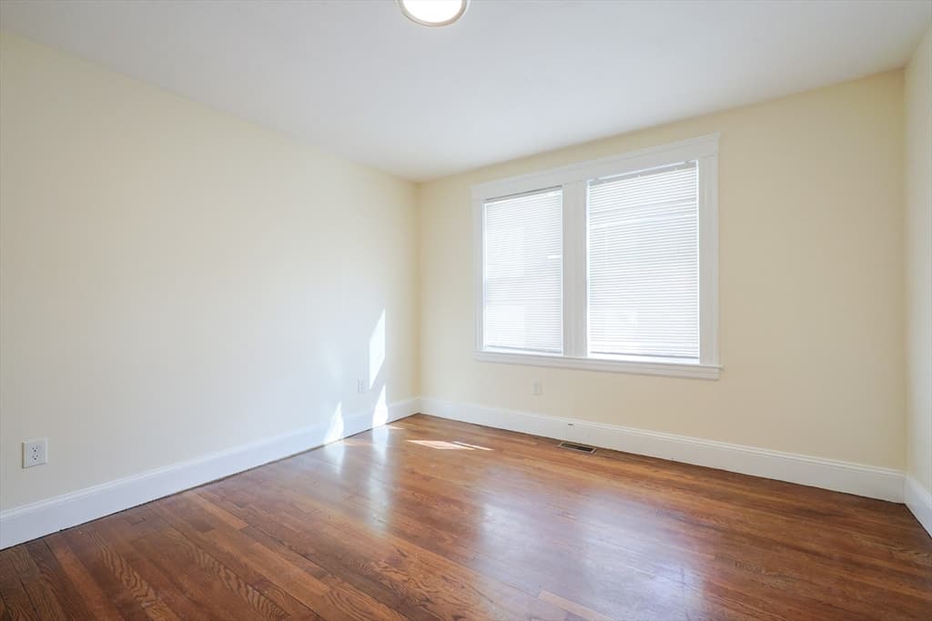2 Family - 2 Units Up/Down at 96 Mansfield St, Framingham MA 01702, Framingham, photo 9 of 39