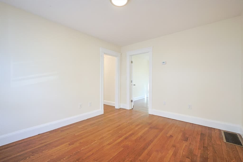 2 Family - 2 Units Up/Down at 96 Mansfield St, Framingham MA 01702, Framingham, photo 10 of 39