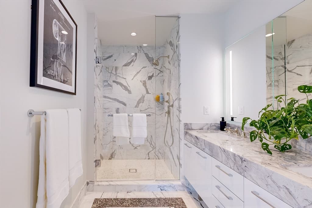 Condominium at 240 Devonshire Street # 4106, Boston MA 02110, photo 9 of 40