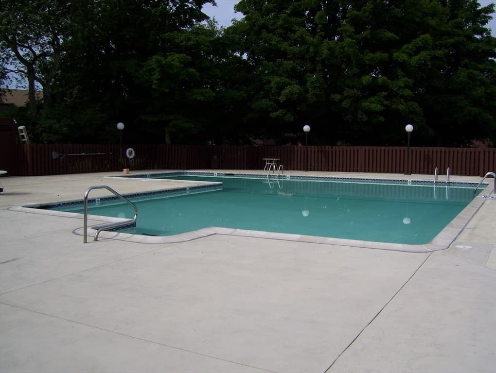 Condominium at 15 Davis # b8, Acton MA 01720, Acton, photo 4 of 4