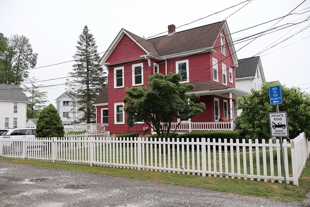 Single Family Residence at 92 Alexander St, Framingham MA 01702, photo 2 of 42