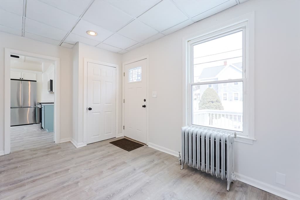 Single Family Residence at 92 Alexander St, Framingham MA 01702, photo 11 of 42