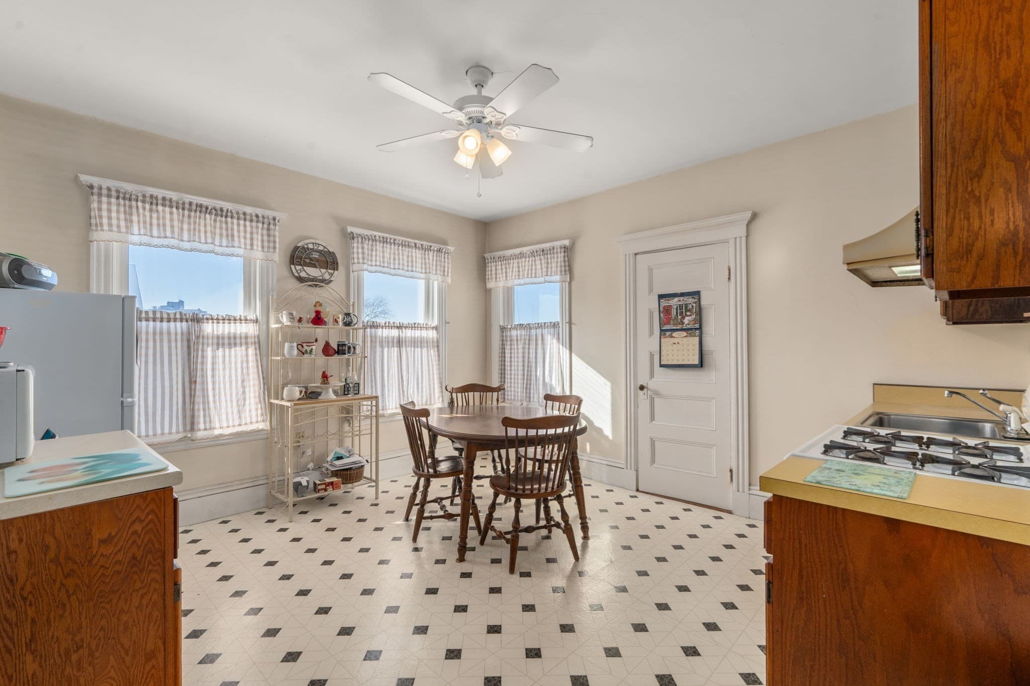 Commercial Sale at 826 Broadway, Everett MA 02149, Everett, photo 7 of 41
