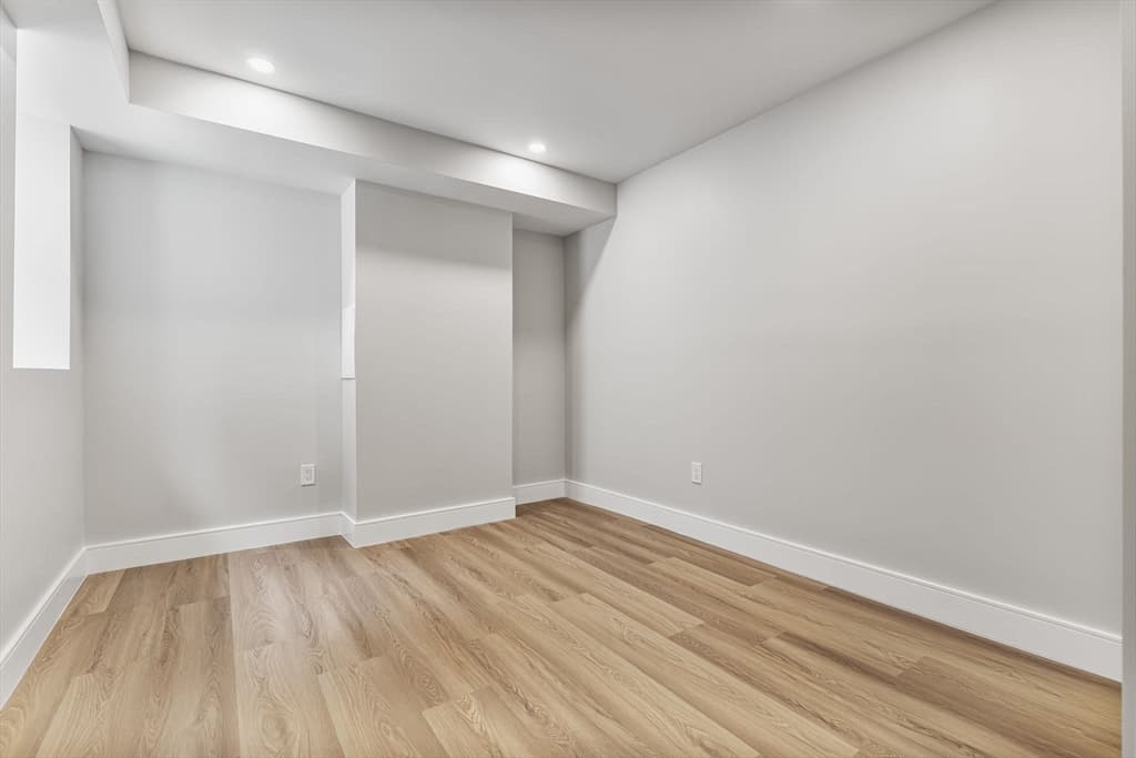 Condominium at 122 Woodruff Ave # 122, Medford MA 02155, photo 20 of 30