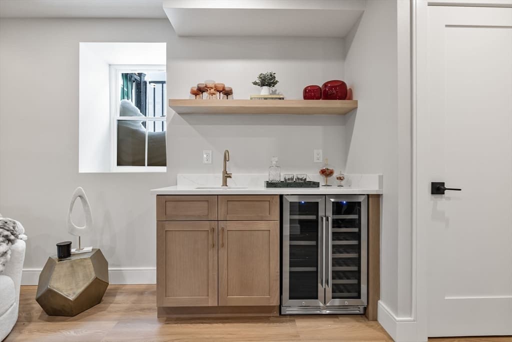 Condominium at 122 Woodruff Ave # 122, Medford MA 02155, photo 25 of 30