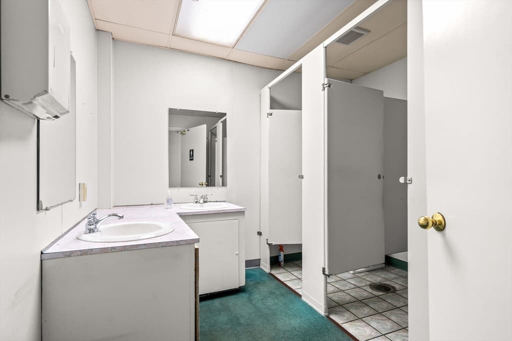 Commercial Sale at 306 Cabot Street, Beverly MA 01915, Beverly, photo 21 of 36