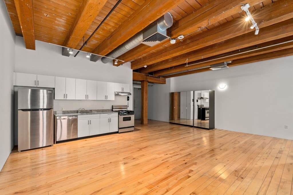 Condominium at 21 Wormwood St # 323, Boston MA 02210, photo 2 of 20