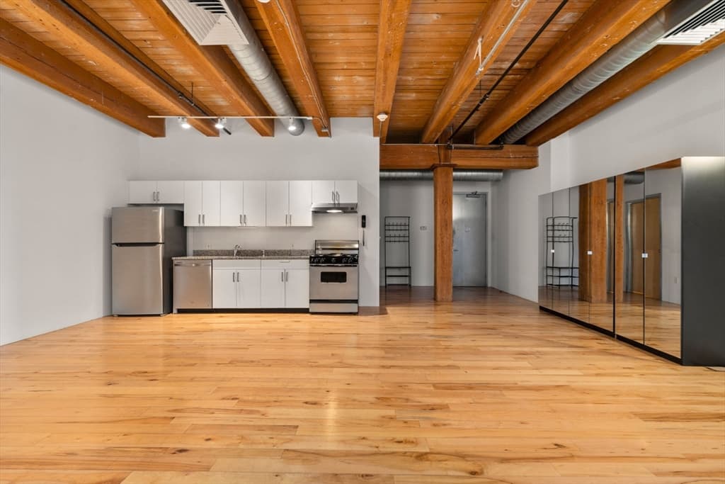 Condominium at 21 Wormwood St # 323, Boston MA 02210, photo 6 of 20