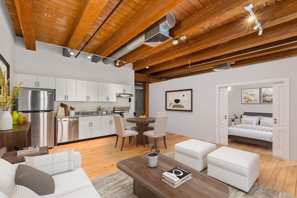 21 Wormwood St # 323, Boston MA 02210