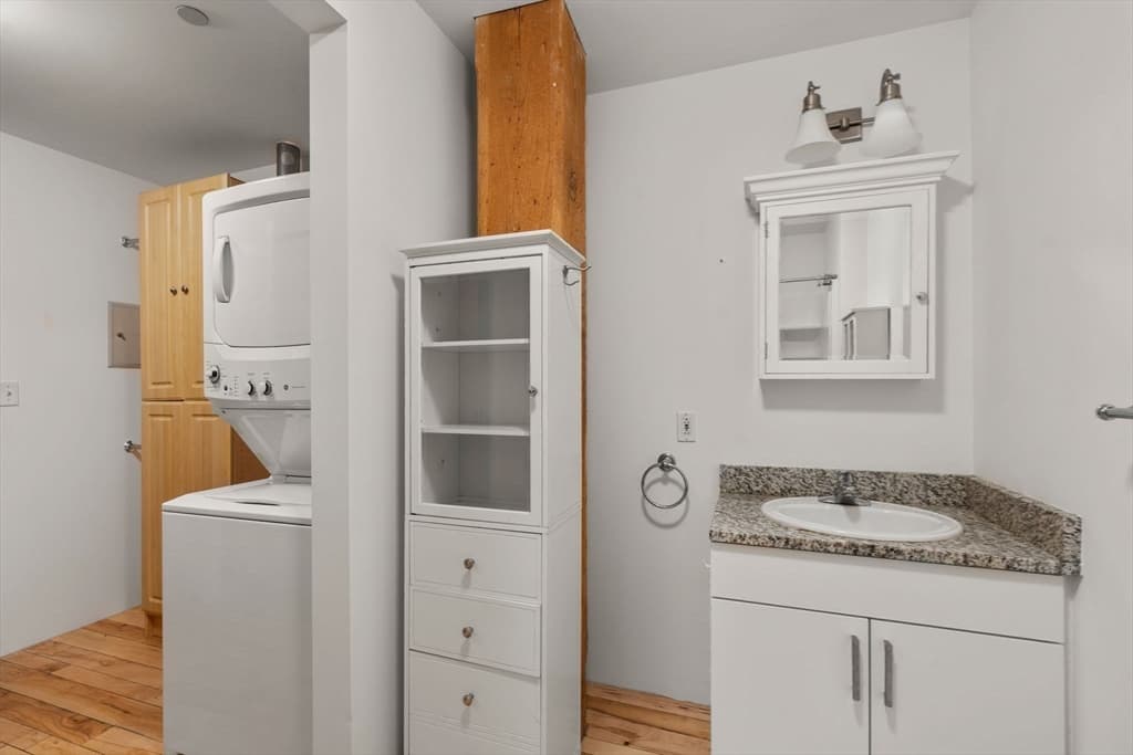 Condominium at 21 Wormwood St # 323, Boston MA 02210, photo 15 of 20