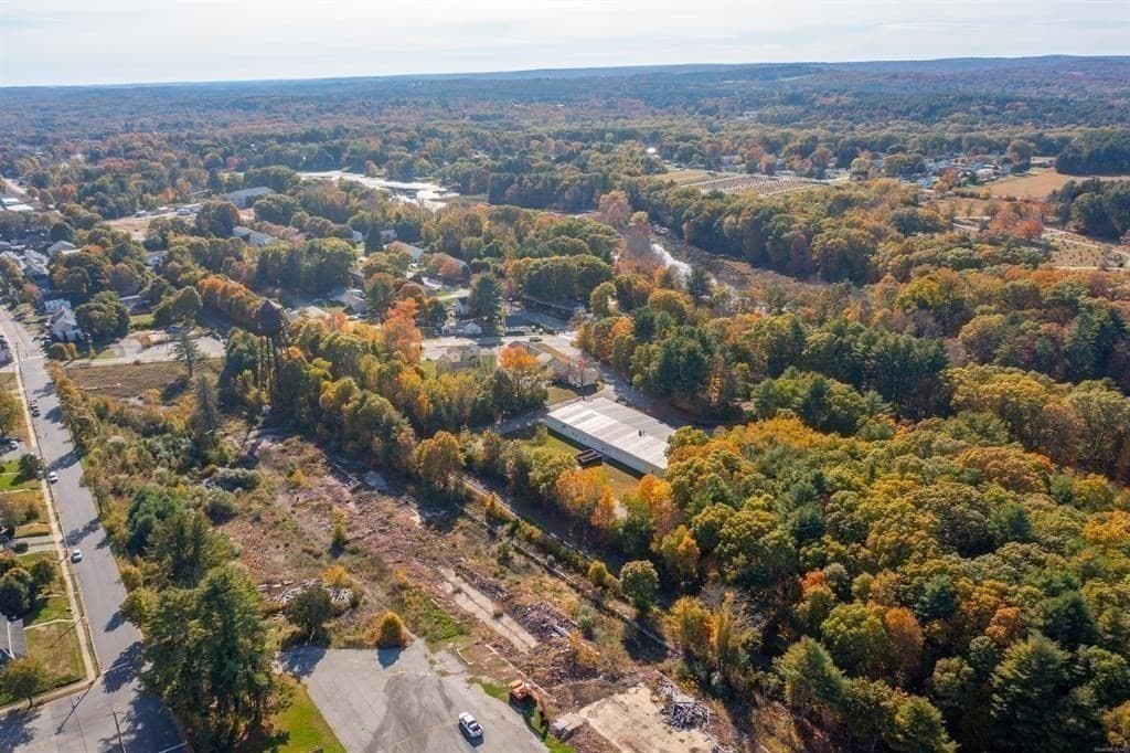 Commercial Sale at 24 Doring, Killingly CT 06239, photo 13 of 18