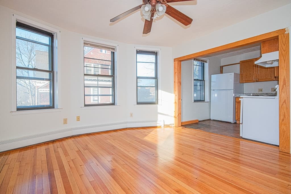 Condominium at 29 William St # 22, Worcester MA 01609, photo 6 of 14