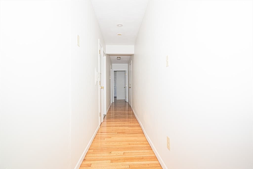 Condominium at 29 William St # 22, Worcester MA 01609, photo 7 of 14