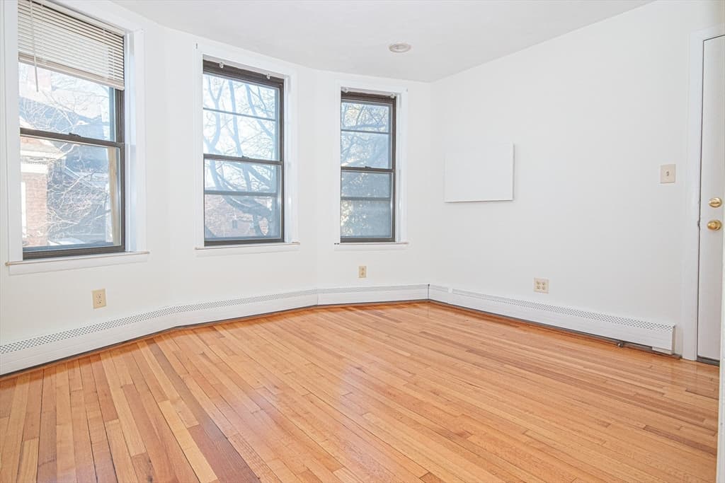 Condominium at 29 William St # 22, Worcester MA 01609, photo 10 of 14