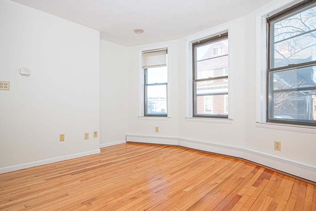 Condominium at 29 William St # 22, Worcester MA 01609, photo 11 of 14