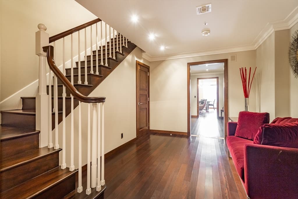 Condominium at 300 Boylston, Boston MA 02116, photo 7 of 18