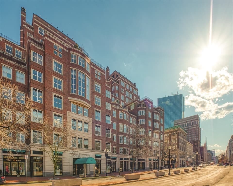 Condominium at 300 Boylston, Boston MA 02116, photo 14 of 18