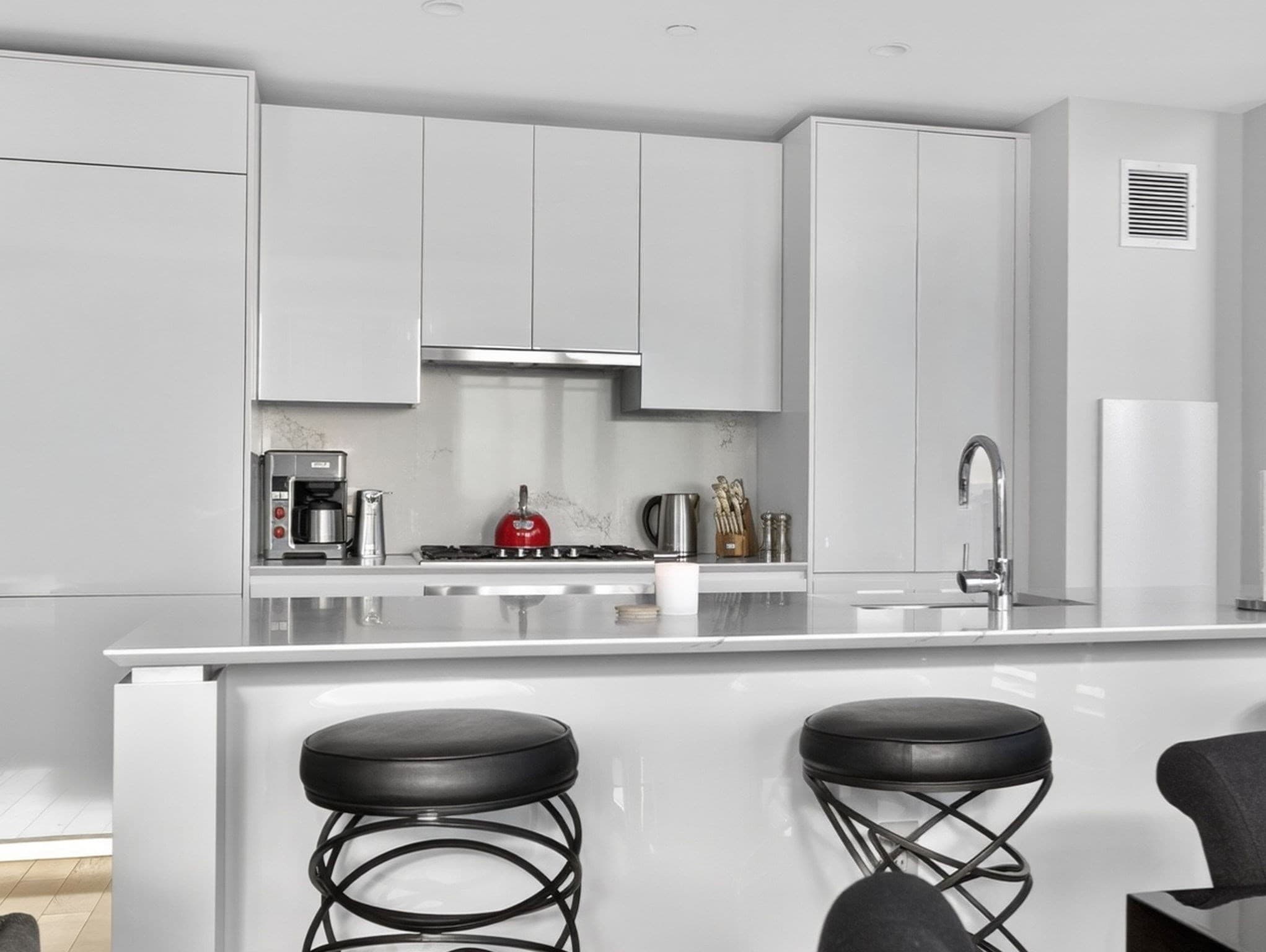 Condominium at 135 Seaport Blvd # 2008, Boston MA 02210, photo 7 of 40