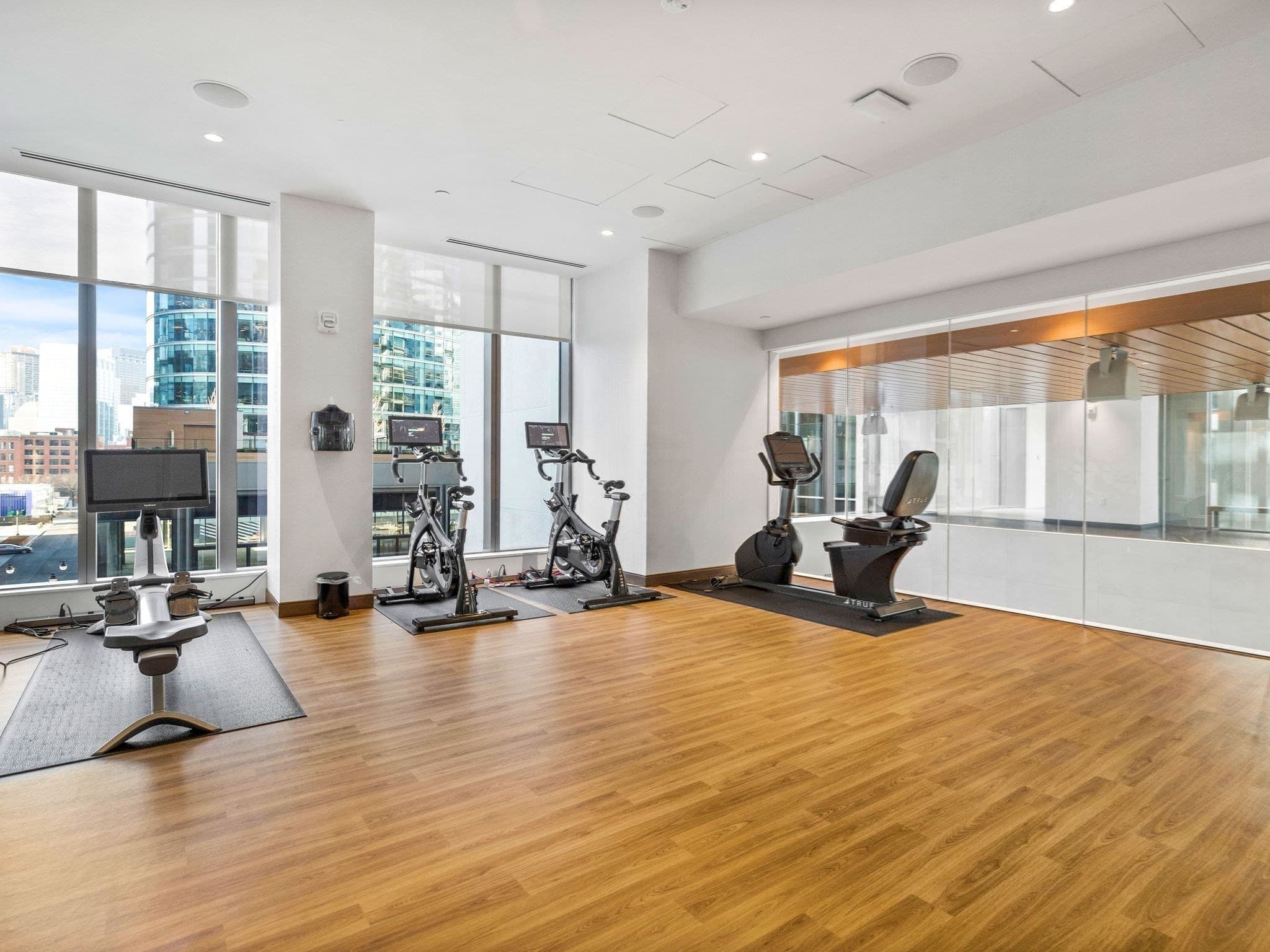 Condominium at 135 Seaport Blvd # 2008, Boston MA 02210, photo 31 of 40