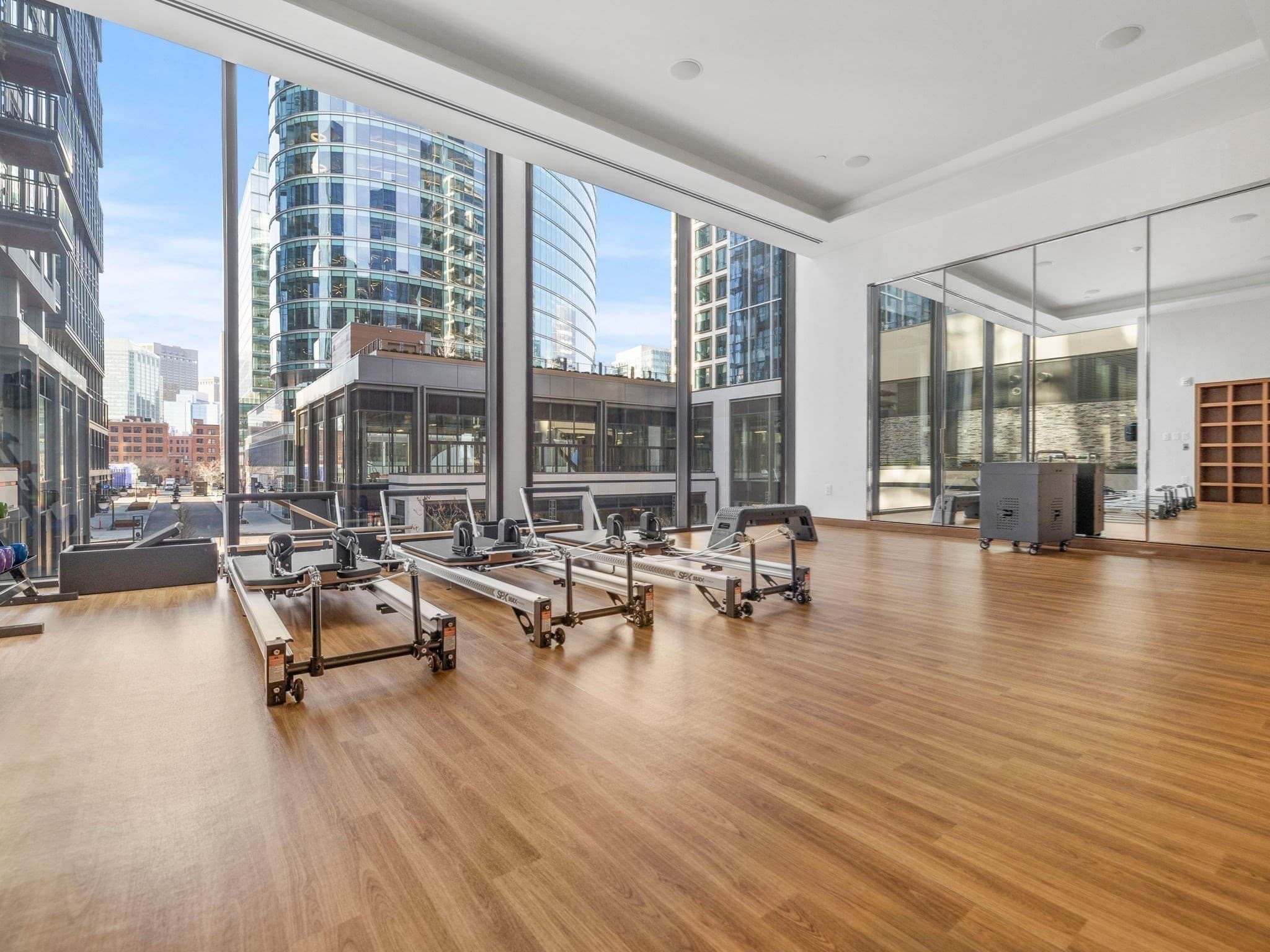 Condominium at 135 Seaport Blvd # 2008, Boston MA 02210, photo 29 of 40